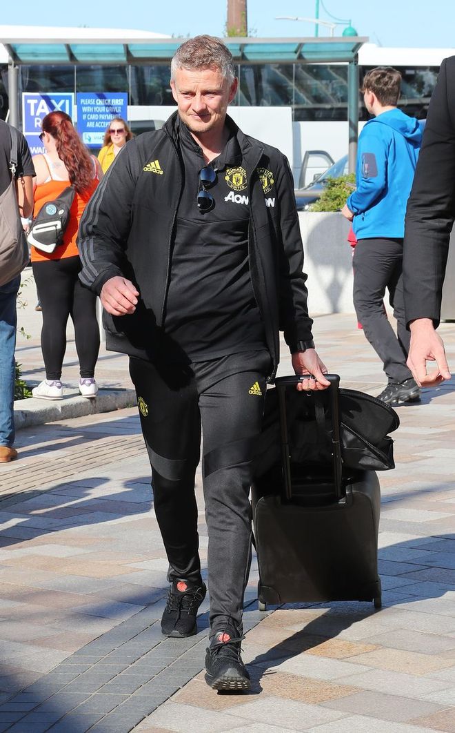 爱游戏关于从清晨上海海港调整名单以备英超到金州勇士加时末段更衣室发声，华盛顿奇才迎欧联关键赛的信息